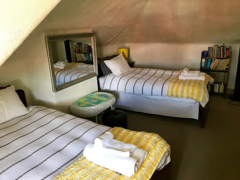 Eliza Cottage - Accommodation Burleigh 18