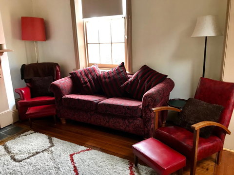 Eliza Cottage - Accommodation Burleigh 4