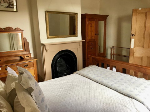 Eliza Cottage - Accommodation Burleigh 15