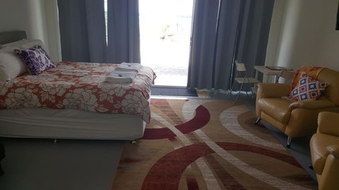 AppleBay Guest House - Accommodation Burleigh 17