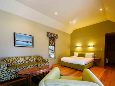 Freycinet Lodge - Accommodation Burleigh 6