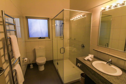 Freycinet Lodge - Accommodation Burleigh 35