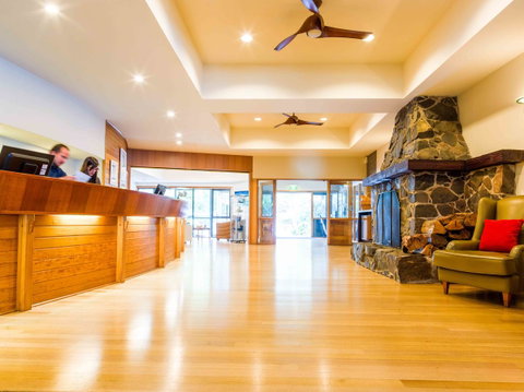 Freycinet Lodge - Accommodation Burleigh 29