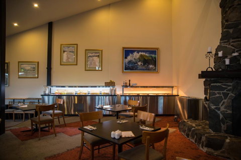 Freycinet Lodge - Accommodation Burleigh 9