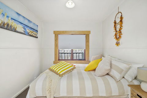 Aqua Beachfront! - Accommodation Burleigh 21
