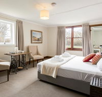 Ratho Farm - Accommodation Burleigh