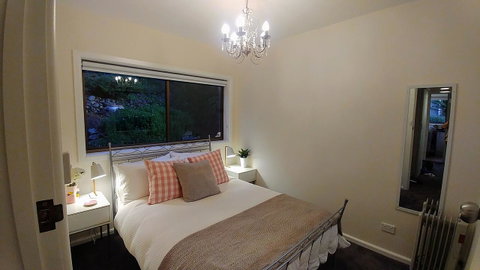 The View 2 Bed Unit With Stunning Hobart Outlook - Accommodation Burleigh 7