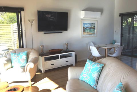 THE LOFT @ Bay Of Fires Seascape - Accommodation Burleigh 13