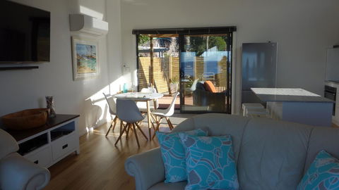 THE LOFT @ Bay Of Fires Seascape - Accommodation Burleigh 1