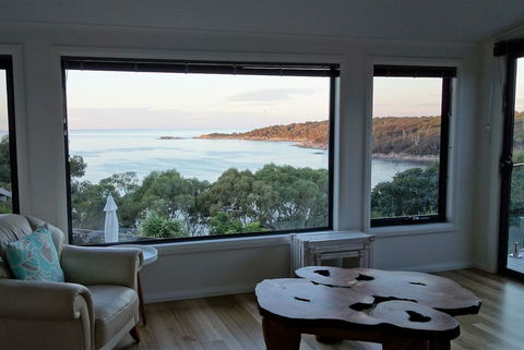 THE LOFT @ Bay Of Fires Seascape - Accommodation Burleigh 6