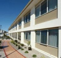 Edgewater Hotel - Accommodation Burleigh