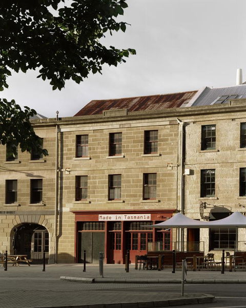 Moss Hotel - Accommodation Burleigh 16