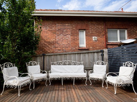 Montacute Boutique Bunkhouse - Accommodation Burleigh 20