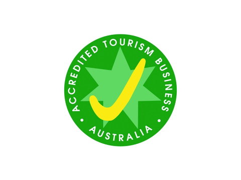 Montacute Boutique Bunkhouse - Accommodation Burleigh 27