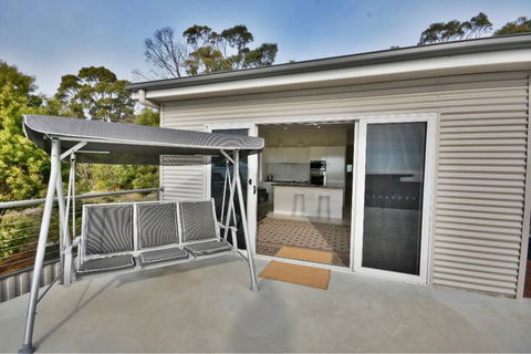 55 On Henry Street - Accommodation Burleigh 10
