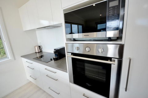 55 On Henry Street - Accommodation Burleigh 7