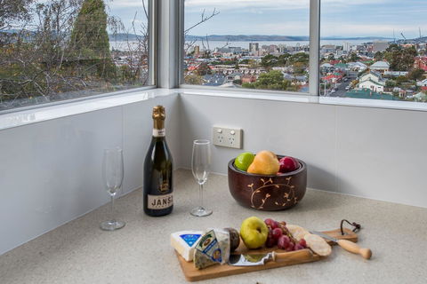 City Lights - Accommodation Burleigh 18