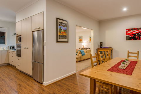 City Lights - Accommodation Burleigh 2