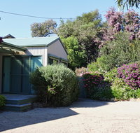 Hazards Beach House - Accommodation Burleigh