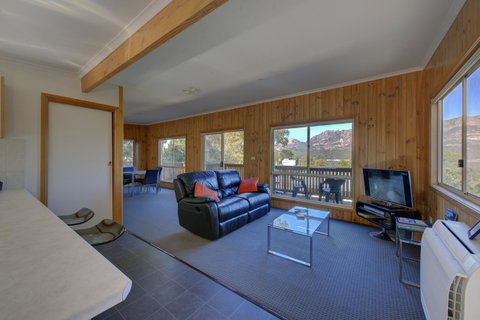Freycinet Sanctuary 4 - Accommodation Burleigh 5