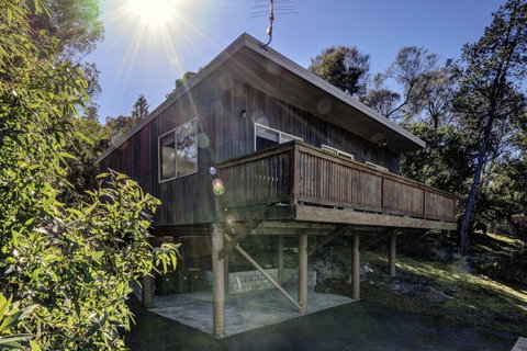 Freycinet Sanctuary 4 - Accommodation Burleigh 10