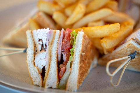 Peppers Silo - Accommodation Burleigh 35