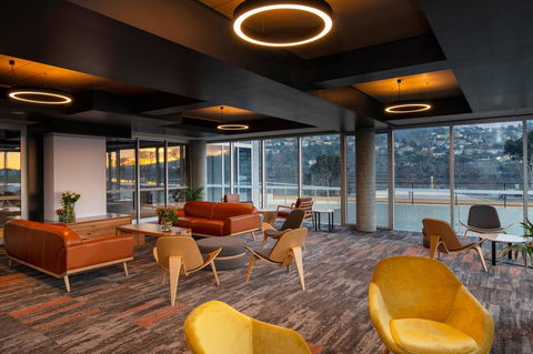 Peppers Silo - Accommodation Burleigh 43