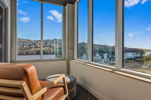 Peppers Silo - Accommodation Burleigh 26