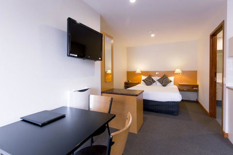 Bay Hotel Apartments - Accommodation Burleigh 20