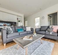 Marina View Apartment - Accommodation Burleigh
