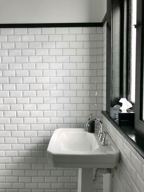 Devine Stays - Rupert #1 NOHO Art Apartment - Accommodation Burleigh 12