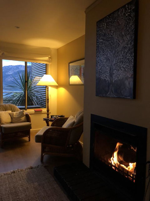 Freycinet Beach House - Accommodation Burleigh 5