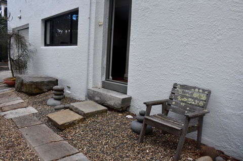 Beachside Taroona With Spa - Accommodation Burleigh 14