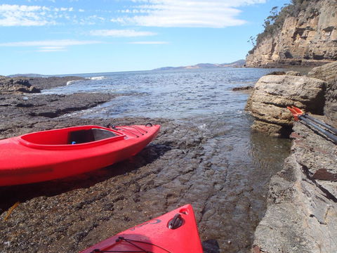 Beachside Taroona With Spa - Accommodation Burleigh 23
