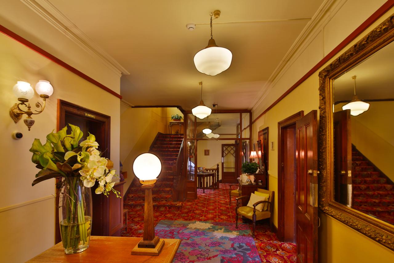 Unknown ACT Accommodation Burleigh