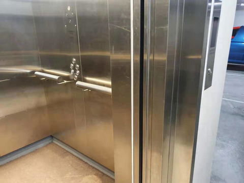 Battery Point Apartment With Car Park - Accommodation Burleigh 1