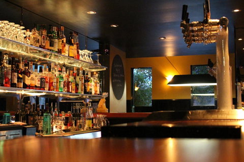 The Tasmanian Inn - Accommodation Burleigh 25