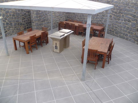 White Sands Estate Unit 24 - Accommodation Burleigh 32