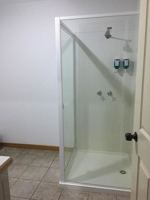 White Sands Estate Unit 24 - Accommodation Burleigh 13