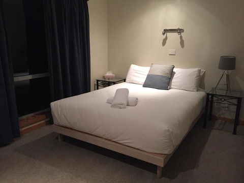 White Sands Estate Unit 24 - Accommodation Burleigh 7