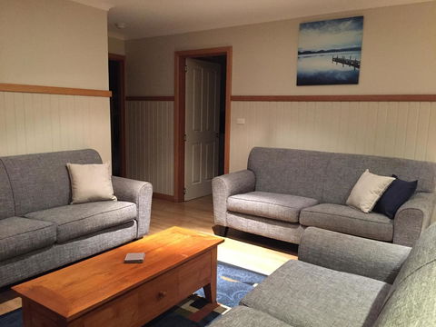 White Sands Estate Unit 24 - Accommodation Burleigh 6