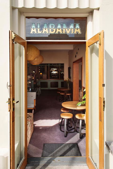 Alabama Hotel Hobart - Accommodation Burleigh 12