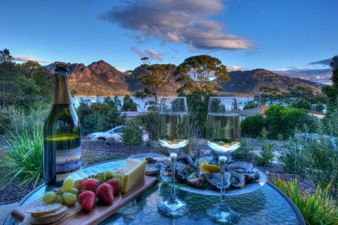 Freycinet Stone Studio 6 - Mica - Accommodation Burleigh 3