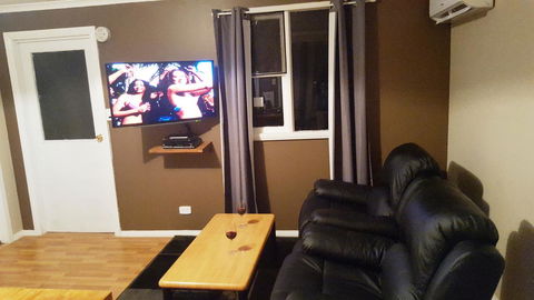 Cradle Alpine Retreat - Accommodation Burleigh 42