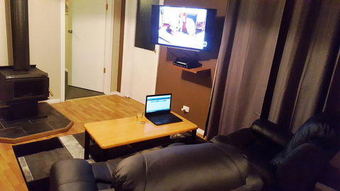 Cradle Alpine Retreat - Accommodation Burleigh 41