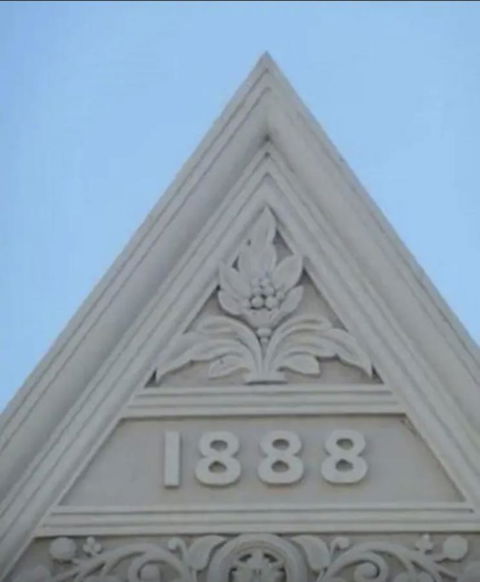 The Old Federal Coffee Palace - Accommodation Burleigh 8