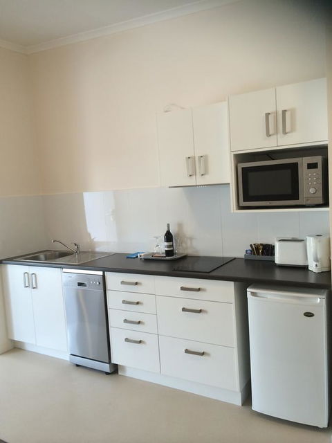 Abel Tasman Airport Motor Inn - Accommodation Burleigh 33