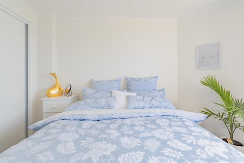 Nature & Relax House, Panoramic Sea View, Free Parking 37 - Accommodation Burleigh 11
