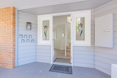Nature & Relax House, Panoramic Sea View, Free Parking 37 - Accommodation Burleigh 33