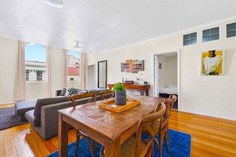 Launceston CBD Abode - Accommodation Burleigh 0